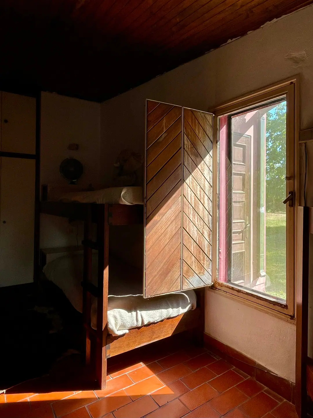 Children’s room with bespoke wooden bunk beds